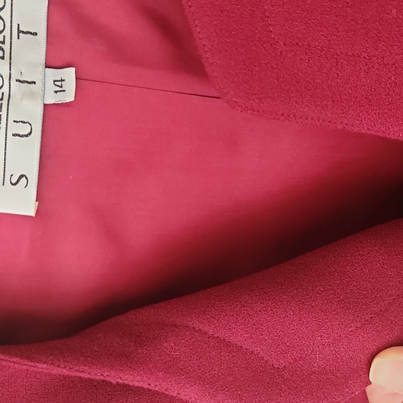 Novello Bloom Wool Suit Skirt Set - Picture 7 of 17